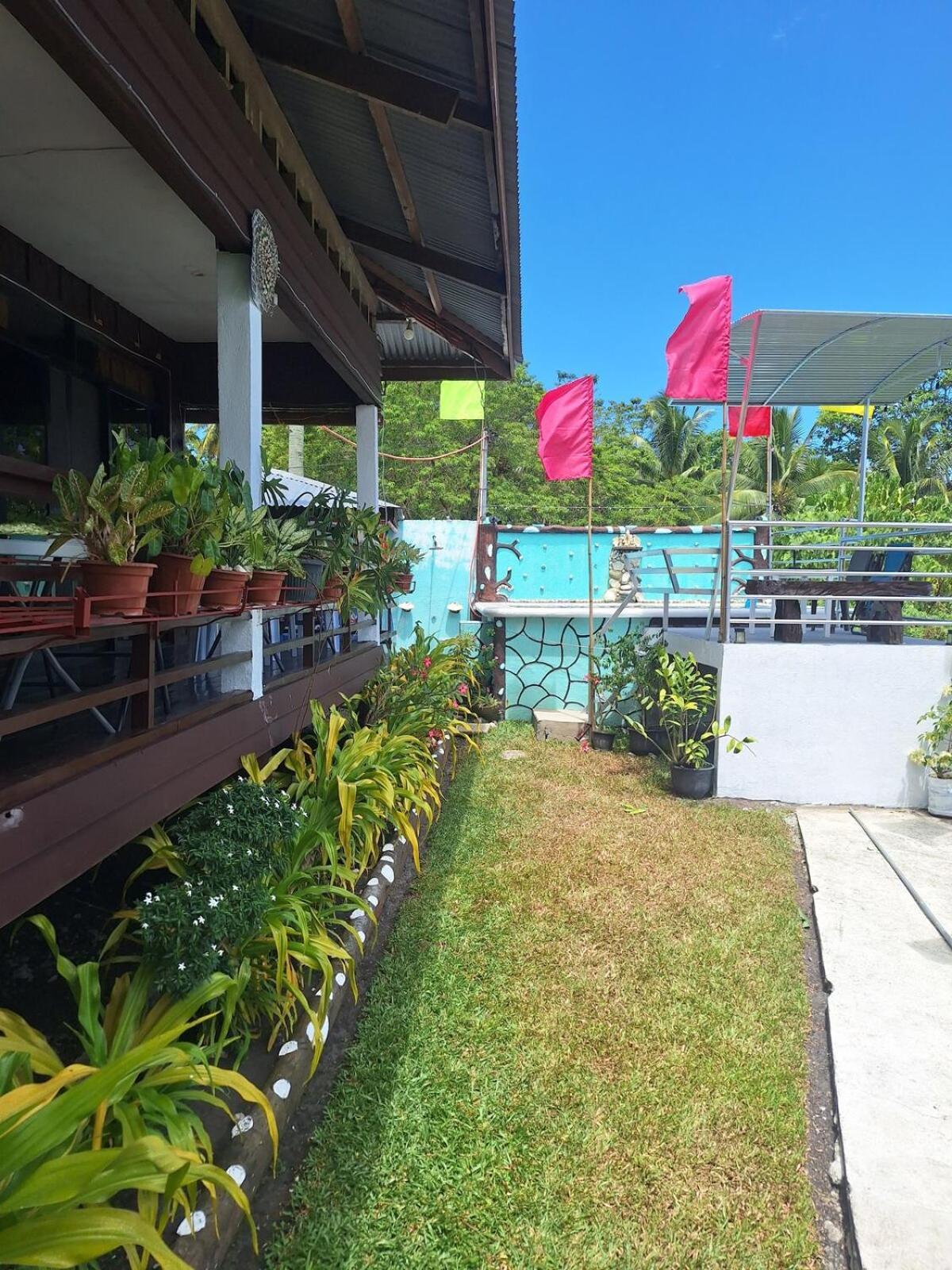 Island Samal Overlooking View House With Swimming Pools San Antonio  Extérieur photo